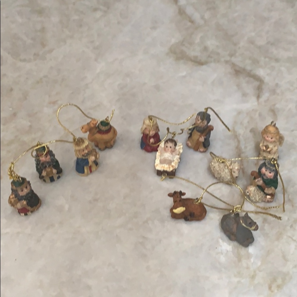 Ornament nativity set crèche